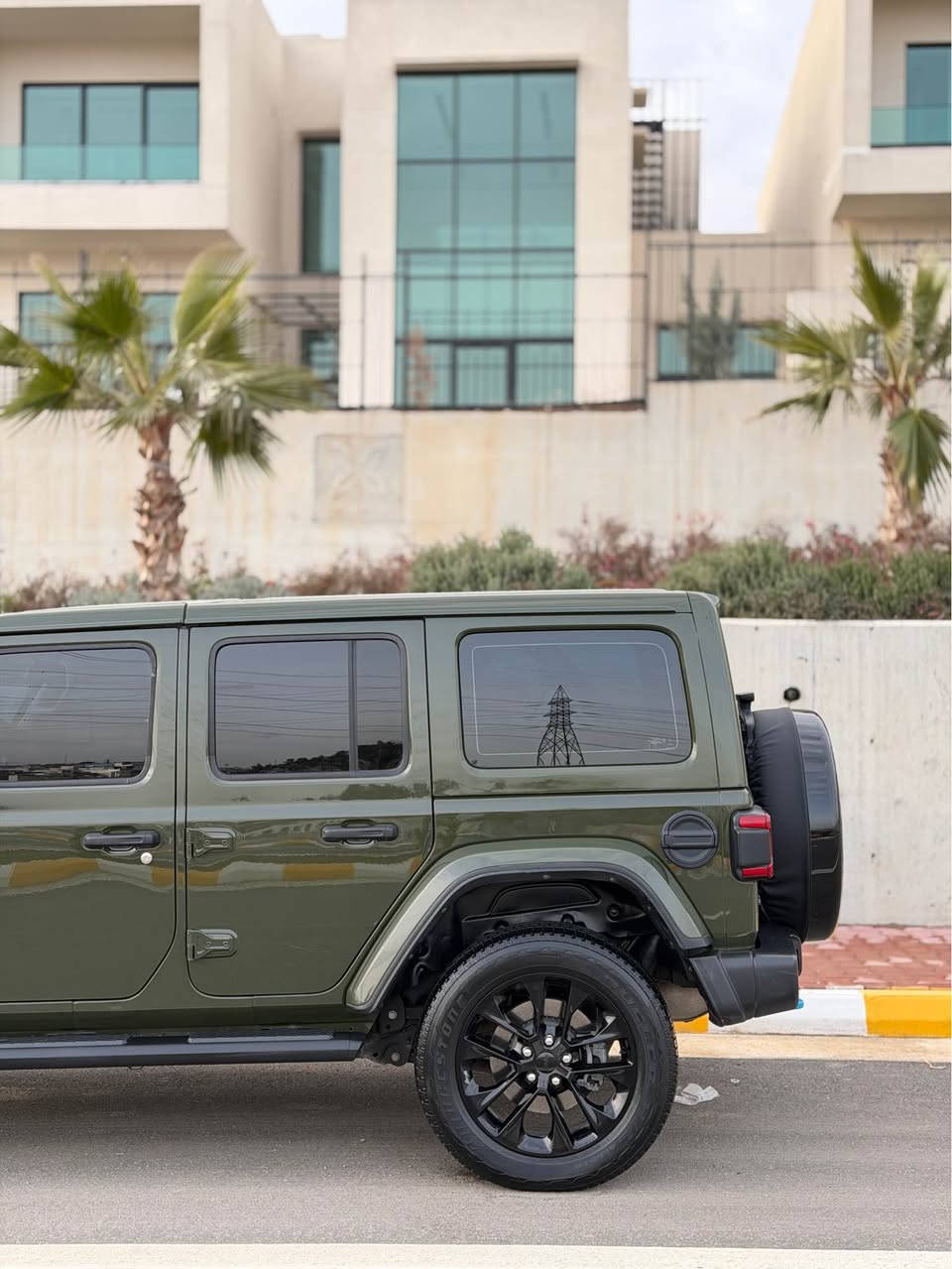 jeep wrangler 2023
نموونە لە جوانی
پلەگین هایبرد
هایبرد + کارەبا + بەنزین
٤ بستۆن 
٣٧٥ هۆرس پاوەرە 
٢ دەرگای بۆیاخە بێ ئێرباگ
سەقف و پۆستالی لە رەنگی خۆیەتی
شاشە وەصەت
٢ زۆنی تەبرید
سەماعە ئالپاین
٣ مانگی لەگەلایە بۆ رەقەم کردن بە شەرتی هەموو شتێک 
٤٠ هەزار رۆشتوە
لە سلێمانیم
٢٨٧گەلا و معامەلە
*********** السليمانية, العراق
