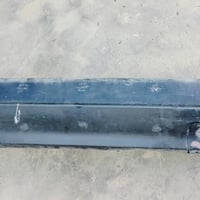 متاح دعاميه عريضه وابواب جهة اليمين سعر مناسب 07742655415
