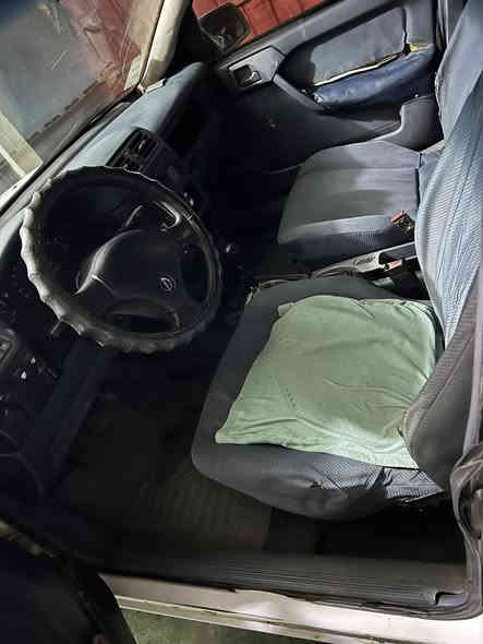 السلام عليكم 
 اوبل فكتره  البيع   السياره جاهزه  من كلشي 
 تايرات  مكينه  كير  حداديه  
 السياره كلهه بلاديه 
 مكان السياره و سفيه معمل زينب 
السعر 28 وبيه مجال 
 الستفسار اتصال  على هاذه الرقم ‭0750 516 9105‬
