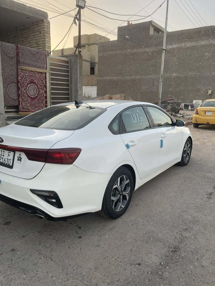 السلام عليكم
كيافورتي امريكي رقم بغداد بسمي موديل 2019

ماشيه 77 كير مكينه حداديه كفاله قفل نضام S

سونر بلمنشور مكاني بغداد ح اور السعر 118

موبايل ***********
