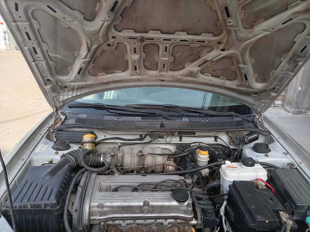 السلام عليكم دايو نوبيرا ٢٠٠١ كير اوتوماتيك رقم انكليزي بابل سعر ٣٣ وبيها مجال حك الجيه السيارة بأسمي ***********
***********
