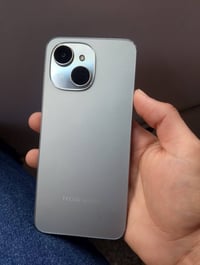 اسبارك C40 • ٢٥٦ • بصمة جانبية