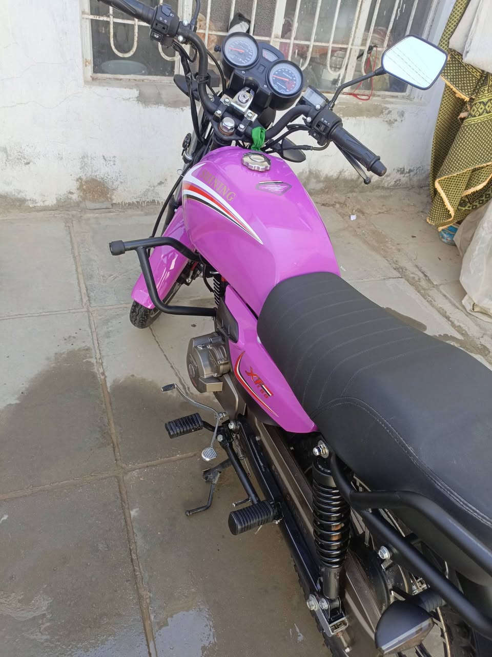 دراجه شاينك موديل 2025 اوراق سكنر 
السعر 800 الف العنوان ديوانيه التواصل وتساب فقط 
***********
