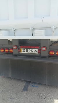 سيارة للبيع وحش موديل 2017فول مواصفات قاطرة أو مقطورة ثلاثة لوحات الحج...