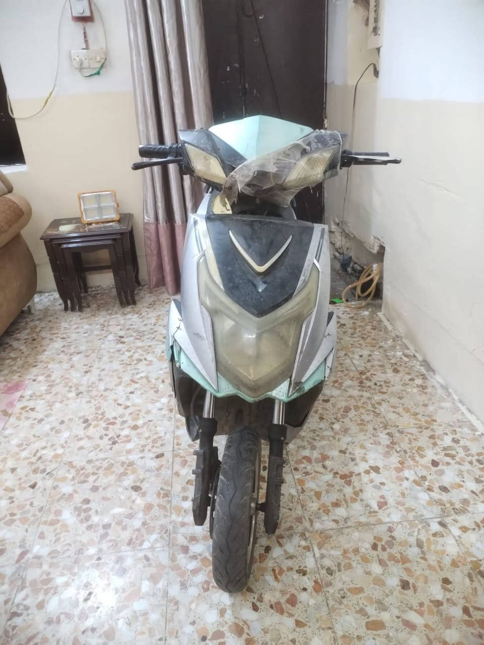 السلام عليكم دراجه شحن لل بيع بطارياته نضيفه بس نقصه لايت واشاير الشاشه شغاله بكلايت 5835048شغال هم مكاني بغداد الكريعات الرقم 0770


**إذا كنت صاحب هذا الإعلان وتريد حذفه لأي سبب، رجاءا أرسل رسالة إلى الدعم الفني**