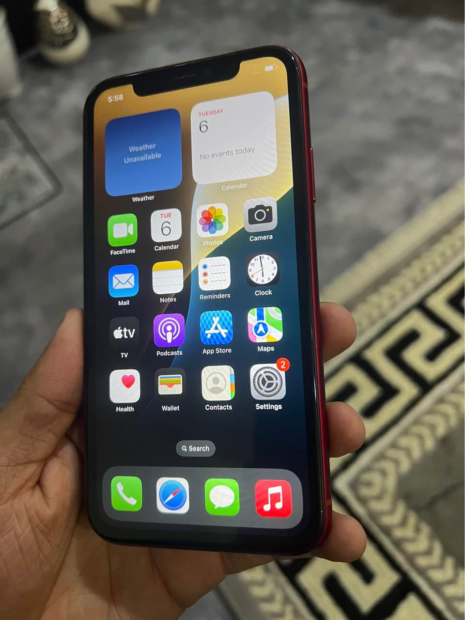 ئيكس ار 
٦٤ گيگا و پاتري ٧٨ بيلادية 
موبايلةكة زور خاوين ماوةتةوة بي كيشةية تةنها شاشةي گوراية دةرةجة يةك بةزةمان بي كيشةية 
سعري ١٣٠ هةزار قفليتي تكاية محامةلة تيدا نية 
رقم*********** أربيل, العراق
