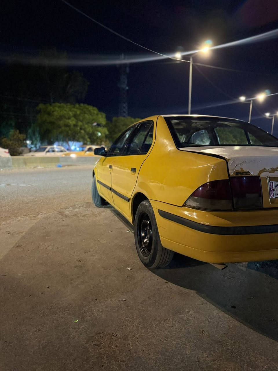 سمند موديل 11 للبيع سياره گير محرك مكفول خير من الله السياره لليريد خبزه معروضه ب35 وبيها مجال للشراي مكاني بغداد الحسينيه نواقص السياره بسيطه تجي وتشوفهه بعينك وهذا رقم بي واتس للتواصل ***********
