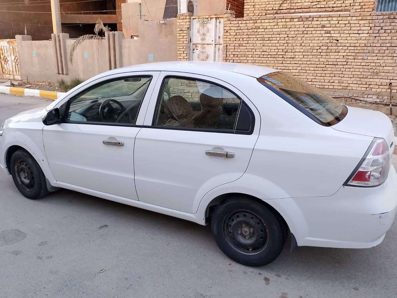 🚗 للبيع: شوفرليت أفيو موديل 2011 خليجي 🚗
🔹 السيارة باسمي
🔹 مداور ثاني يوم 
🔹 مكفولة من الضربة والصبغ ما عدا بارد قليل
🔹 جاهزة 100% من المكينه والكير
🔹 حدادية جديدة
🔹 ماشية 126
🔹 التدفئة والتبريد شغالين 
🔹 المكينة تجفيت جديد لا تنقيص ولا تبخير غراض اصلية
🔹 ما بيها أي نقص، بس شغل وطلع السيارة مالبيت
💰 السعر: 65 
📞 للاستفسار الاتصال أو واتساب:
***********
🔴 السعر قابل للنقاش
