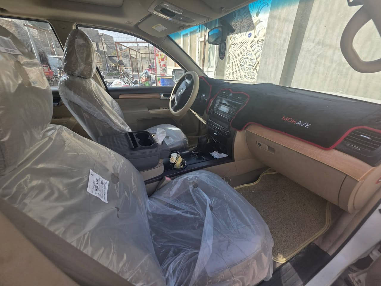 السلام عليكم 
مكلف بلنشر من أحد الأصدقاء.

🚗 كيا موهافي للبيع 🚗

🔹 النوع: كيا موهافي
🔹 الموديل: 2013
🔹 رقم: بغداد
🔹 المحرك: 6 سلندر وضع شركة
🔹 المواصفات: فول مواصفات
🔹 الحالة: ممتازة وجاهزة للاستخدام
🔹 الموقع: صلاح الدين بلد 
💰 السعر: [اتصال]

📞 للتواصل: ***********
