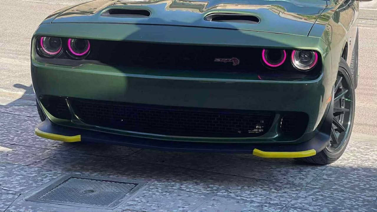 سلام عليكم شباب
جالنجر ٢١ للبيع sxt توويل 
مواصفات معروفه 
سياره كامله بدون نقص ونظيفه كلش ونصبه حلوه 
ماشيه ٧٠ ورقم بغداد باسمي 
حادث /جاملغ سايق وبنيد وجاملغ لاخ مبدل 
بدون لغد بدون شاصي البدنه مبدله جديده فقط 
وسعرها حلو ١٩٧ مجالها بسيط حك جيتك 
مكانها بغداد /السيديه 
للاستفسار 

***********

* صور الحادث مرفقه بالمنشور
