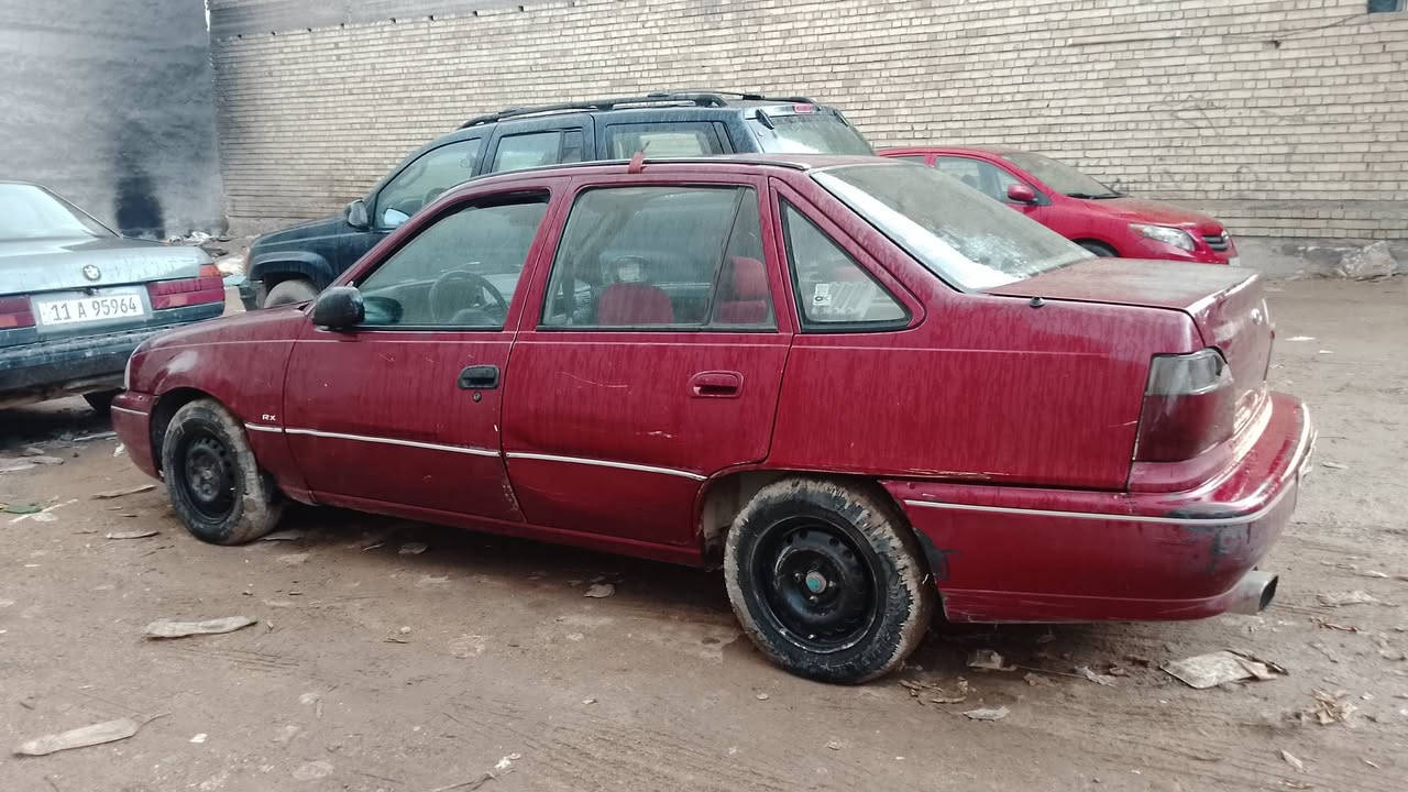 سلو موديل 94 محرك جديد كير عادي رقم بغداد انكليزي  صدر أمامي خلفي جديد دوله حلوه بس عوزه بطاين تعبانه  السعر 26 الاتصال ***********
