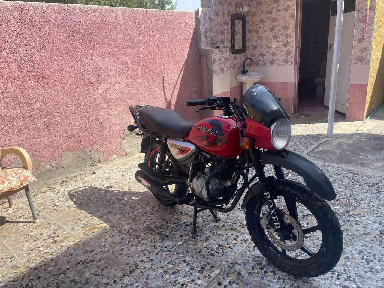 السلام عليكم بوكسر جبلي موديل 2021 للبيع كامله مكمله تجفيت جديد نقوصاتها كابريتر يرادله تنضيف اوراقها كامله بس نقص وصل مال دفع سعرها 950 وبيها مجاا بسيط للشراي مكاني المحموديه للاستفسار 
***********
او علخاص بغداد, العراق
