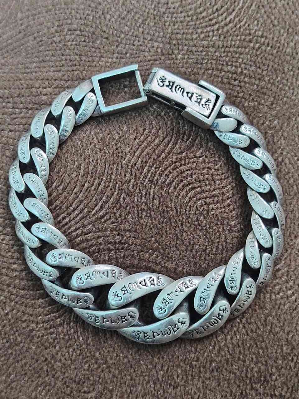 سلام عليكم سوارات يطالي تايلندي قطع حلو مختلفات سعر غرام 4لف نهايته وزانه اسفله صوره


**إذا كنت صاحب هذا الإعلان وتريد حذفه لأي سبب، رجاءا أرسل رسالة إلى الدعم الفني**