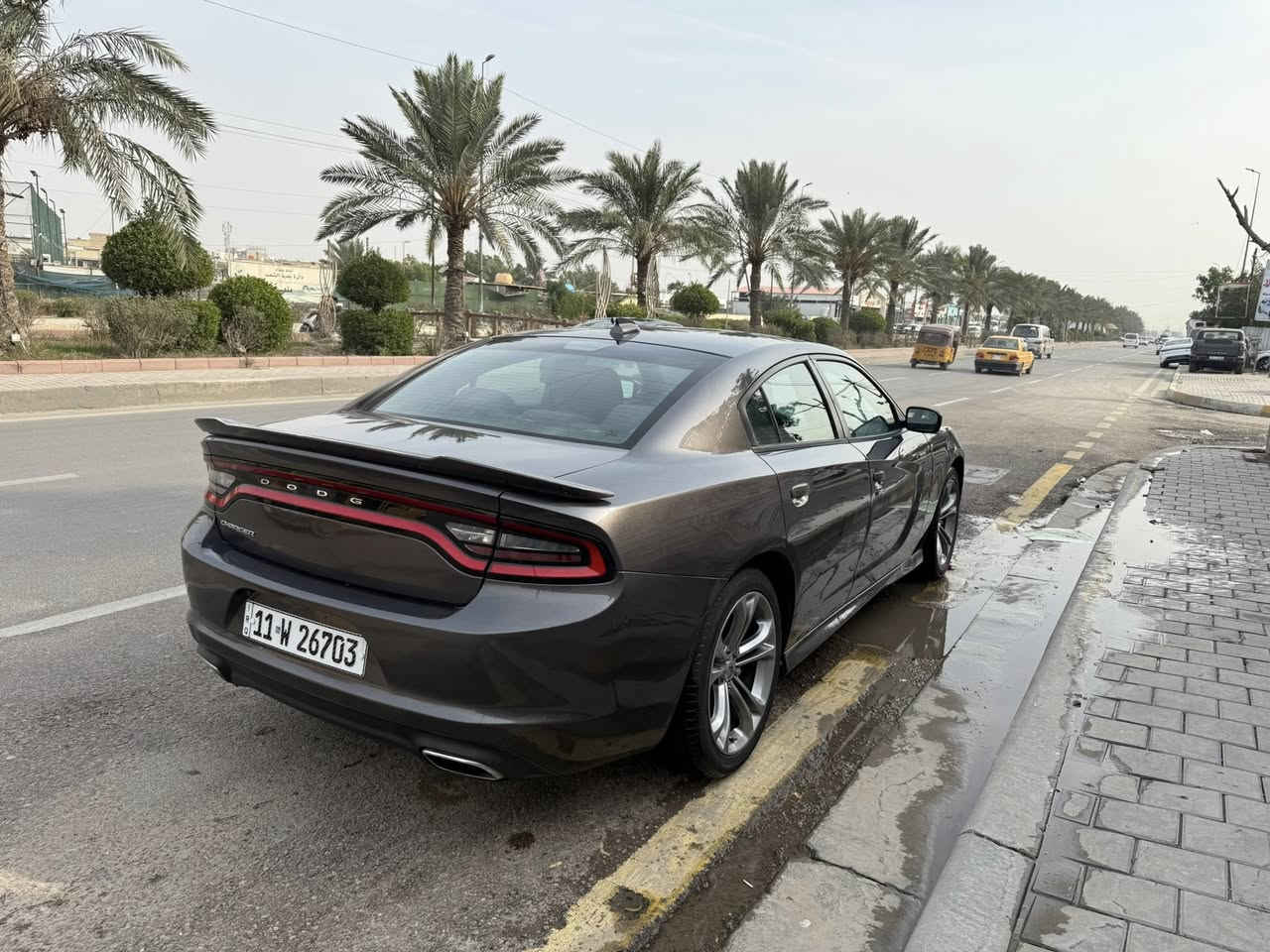 سيارة جارجر البيع مديل 2016 سيارة حادث بنيد فقط فائتها sxt ماكينة كير كفالة  سعر 180 وبيها مجال بصيط مكان بغداد شعب شارع أسواق مركزية رقم ***********
