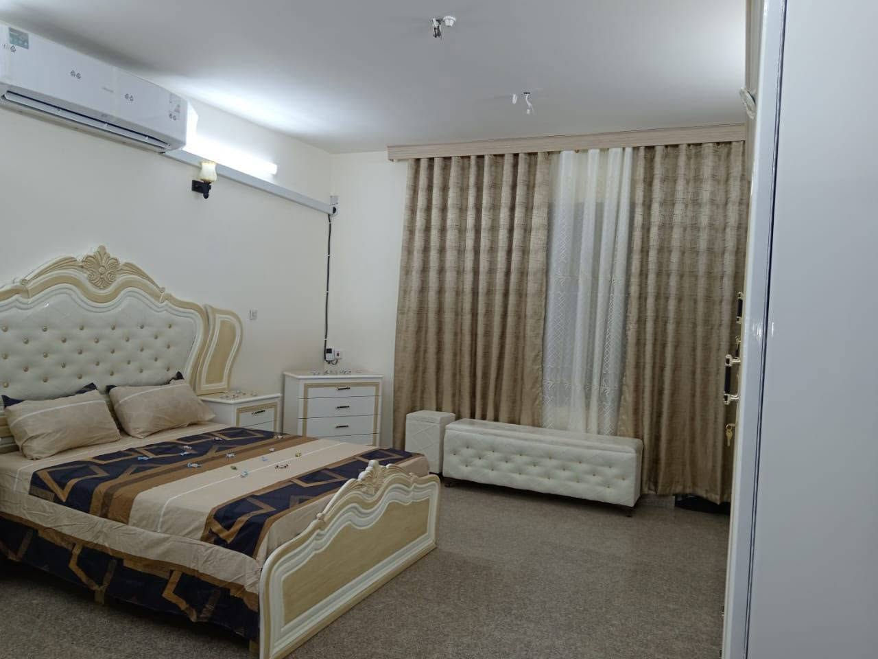 غرفة نوم داخل وخارج صاج عراقيه نجاره مو سوكيه بموديل تركي استعمال فقط ٦ اشهر اخت الجديده وياها دوشك طبي ابو ١٥٠ الف سعرها ٣ ملايين وبيها  مجال


**إذا كنت صاحب هذا الإعلان وتريد حذفه لأي سبب، رجاءا أرسل رسالة إلى الدعم الفني**