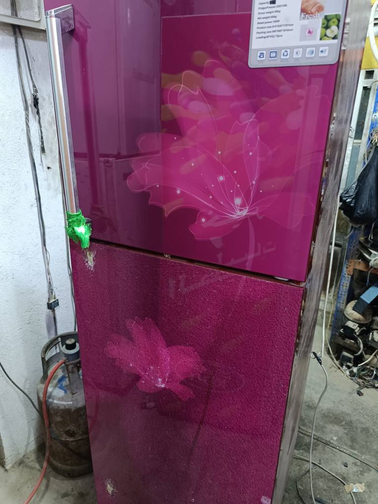 جميع انواع الغسالات العاديه السعر 50وضمان سبوع وغساله سامسونج اتوماتيك السعر 125وثلاجات اكو 100واكو75 واكو 50 ومجمده حجم وسط السعر 100ومولدات كاز 20امبير العنوان كربلاء الحر قرب مستشفى التركي 
*********** كربلاء, العراق
