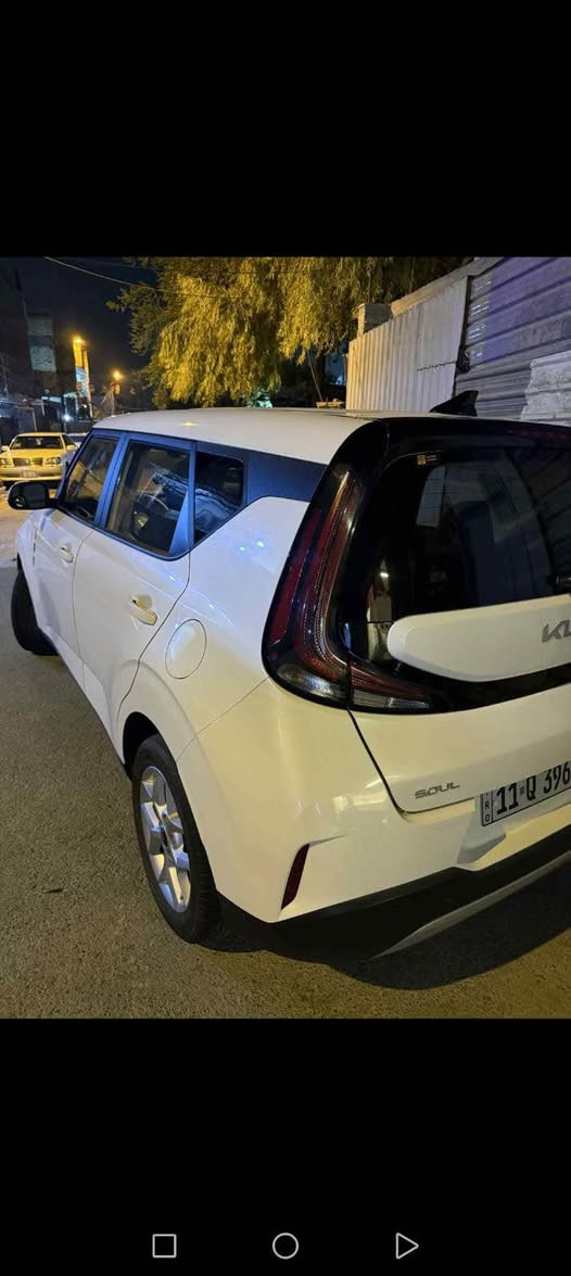 كيا صول ٢٠٢٣وارد أمريكي صور الحادث موضحه بصور بيهه قطعتين فقط ومعمرات أي تبديل مابيهه سيارة جاهزه اي نقص مابيه تبريد ثلج تخم تاير جديد بغداد *********** سنوية جديدة باسمي بغداد, العراق
