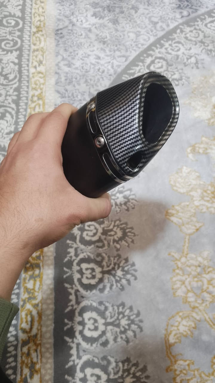 سلام عليكم عندي صالنصه رياضي جديده مكاني رمادي جويبه السعر 25 رقمي ***********
