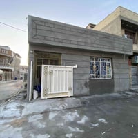 بيت للبيع المساحة 112 ركن على 3 افرع الواجهه 8 والنزال 14 بناء جديد مس...