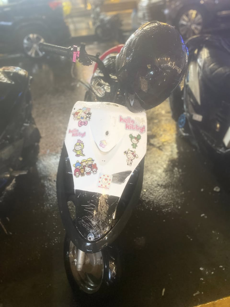 سلام عليكم بسبب وعودً كذابه يتم أعاده نشر. دراجه ماكس عدله بوشه ٥٥ سلف وهندر كامله مكمله شغل وتطلع   ٤٠٠ وبيها مجالً ***********
