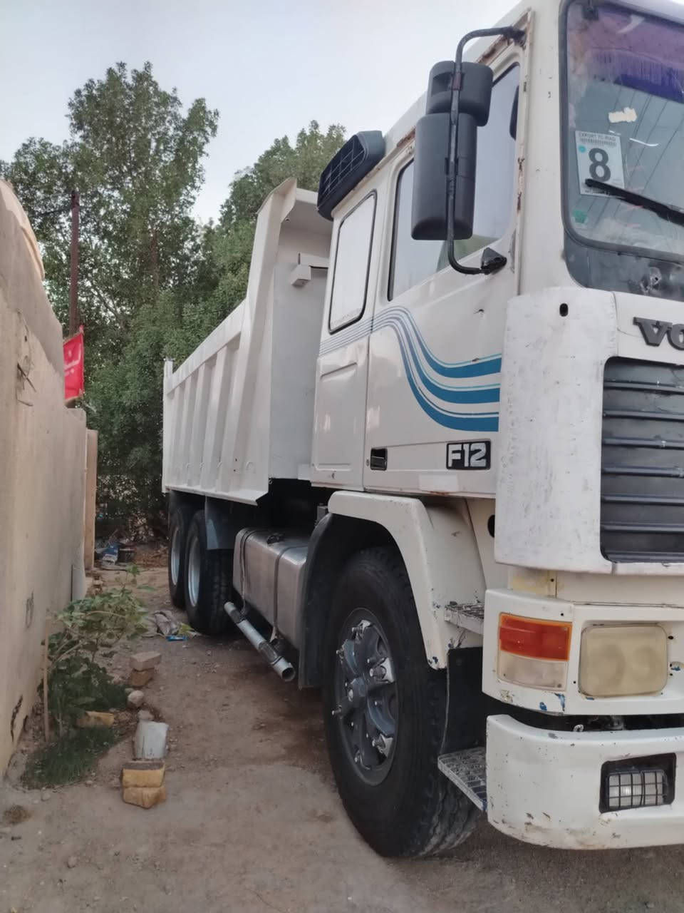 فالفو للبيع
موديل 92   مكينه 22  كير 1700  مجموعة إم النكي دشبول فر  تخم تاير سياره جاهزه للعمل ما ناقصه اي شئ من ايدك للشغل مكينته لا تنقيص ولا تبخير اتصال على الرقم ***********
