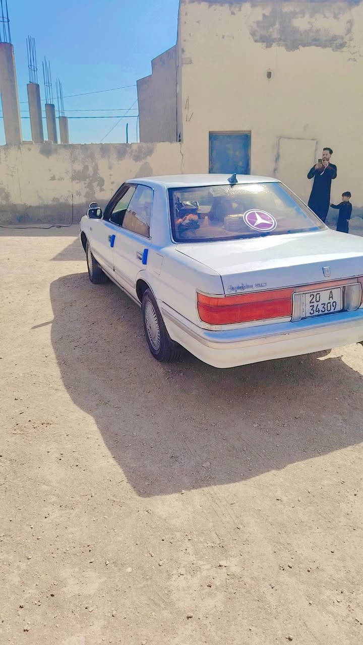 هارتوب للبيع موديل 90 مكفوله كفاله عامه من دعاميه لدعاميه نضيفه فول اليوم تشتري ثاني يوم اداورلك رقم دياله مشروع وطني رقم نكليزي سعرهه 47 وبيهه مجال لطيبين وعلي اطيك سياره موجهك لشارع ماتخسر عليهه ربع دينار شرط تاخذ جاهز مجهز والمداور يمي مالك علاقه العنوان سماوة رميثه رقمي *********** رقمي ثاني وتساب ***********
