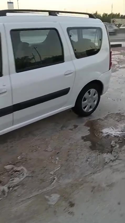 السلام عليكم. رينو البيع مديل 2011 رقم واسط دولي. سنويه ال30. السيارة مكينه وكير ع شرط تخم تايرات جديد حداديه جديد كهربائيات كله شغاله.  سياره جاهزه من كلشي السعر 62.وبيه مجال. تفاصيل أكثر هاذه رقمي ***********
