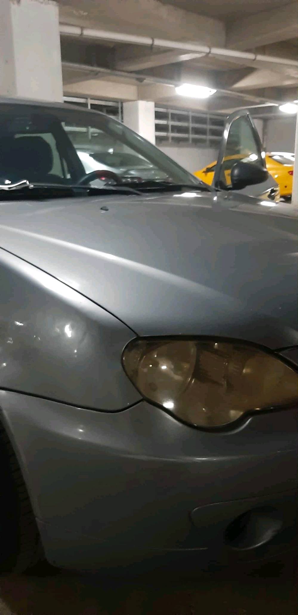 بروتون بيرسونا ٢٠١١...سياره مكفوله من الصبغ..لونها الاصلي قطره مبيها ..تدفئة تبريد ..
كهربائيات كلها شغاله...سياره نظيفه بمعنى الكلمه ...سنويه باسمي شرط التحويل ..كير عادي و محرك بدون فتح...عنواني كركوك