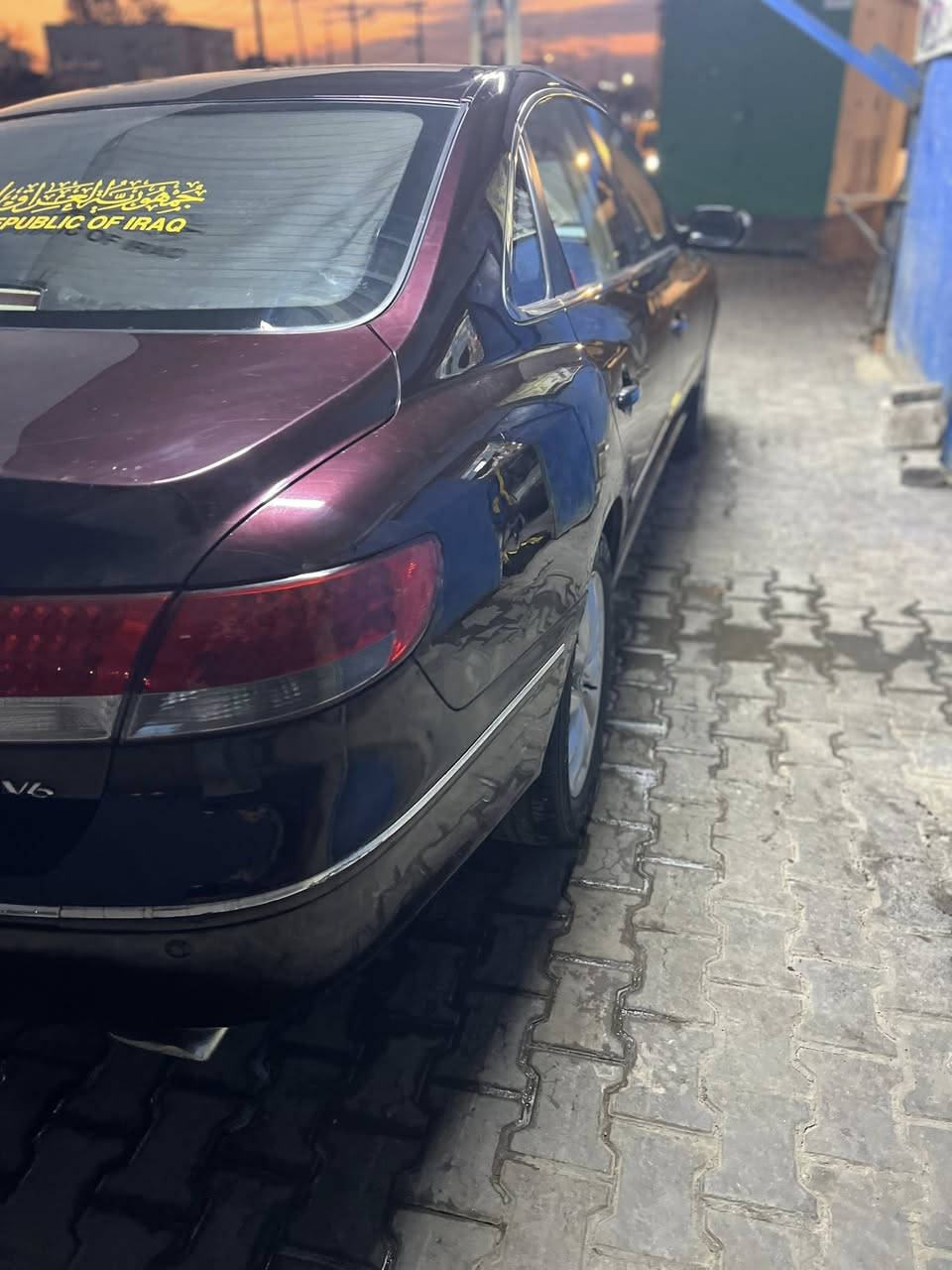 ‏السلام عليكم ورحمة الله وبركاته ازيرا 2007 خليجي 
كير محرك￼ مكفولات ￼
‏شاشة كاميرا خلفية
‏ تحكم ستيرن 
‏مثبت سرعة
‏تحكم خلفي
‏كشنات جلد
‏ كشنات كهربائية
‏المرايات شفط
‏سلايت
‏ لايت زنون أصلي 
‏تبريدها المنظومة كلها جديدة يعني ثلج 
‏تدفئة ￼شغالة 
￼ الحدادية أمامية وخلفية جديد 
‏تايرات جدد 
‏السيارة بيها أربع قطع صبغ أثر جراد و شخط صبغ بالفرن درجة أولى ￼ أبيها ضربة جهة اليمنى على كد شبر يعني ما واصل الداخل السيارة حلوة وجاهز من كل النواحي 
‏والباقي على شوف العين 
‏رقمها بصره باسمي 
‏رقمها جديد 
‏رقم الهاتف ***********
‏العنوان بصره  5 ميل شارع البيضاني
‏سعر المطلوب 100 وبيها مجال قليل وحياكم الله ￼￼
