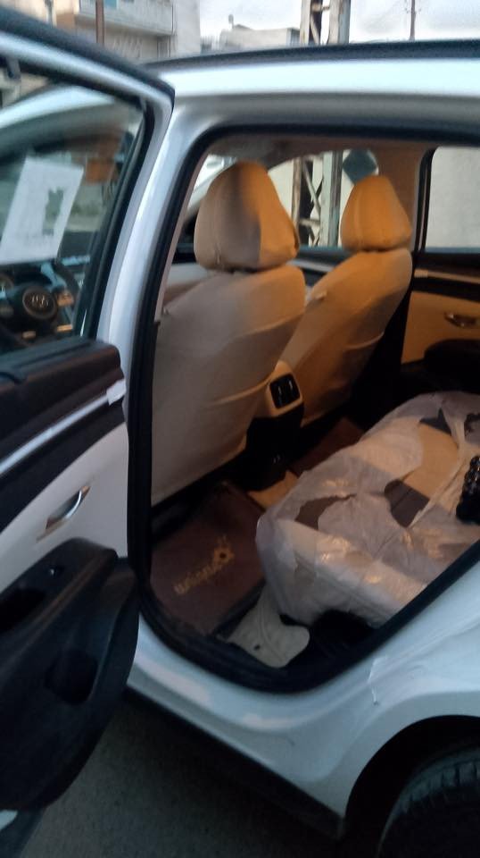 السلام عليكم هونداي توسان للبيع
مديل 2024
ماشيه 22 ألف 
مكفوله كفاله عامه مغلفه الدعاميات والبنيد ppf حمايه 
دوشمه عامه  
موصفات التوسان معروفه فول عدا الفتحه 
السياره نضيفه جدا على وضع الشركه وعلى ايدي اخذتها زيرو 
وبعد احلى بهواي من الصور 
السعر 227 وبيها مجال 
مكان بغداد 
للاستفسار 
***********
