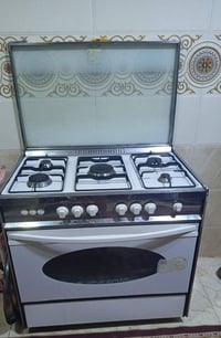 طباخ • نظيف جدا • قابل تفاوض