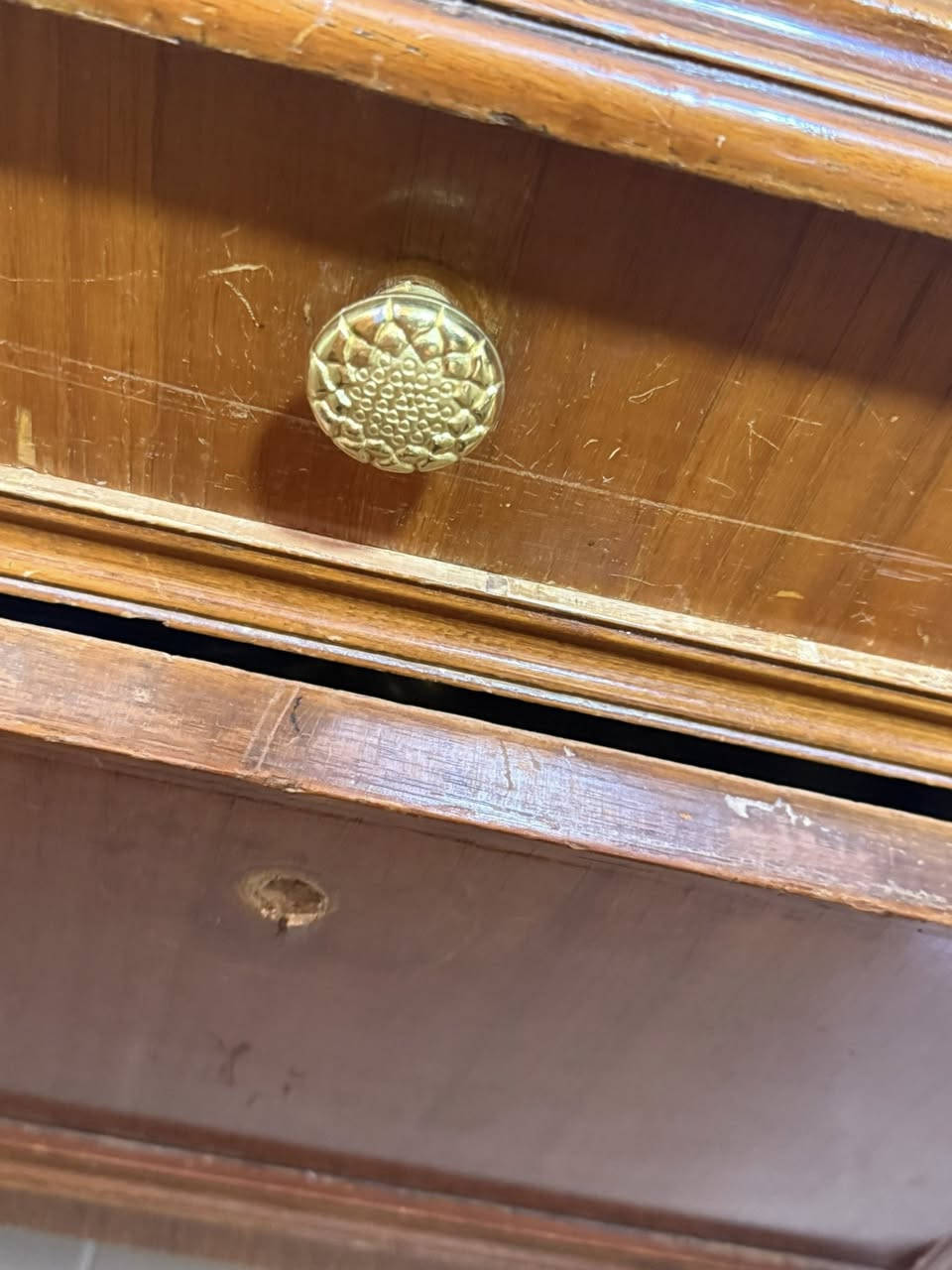 للبيع كنتور بابين.  خشب تركي وكوميدي صاج


**إذا كنت صاحب هذا الإعلان وتريد حذفه لأي سبب، رجاءا أرسل رسالة إلى الدعم الفني**