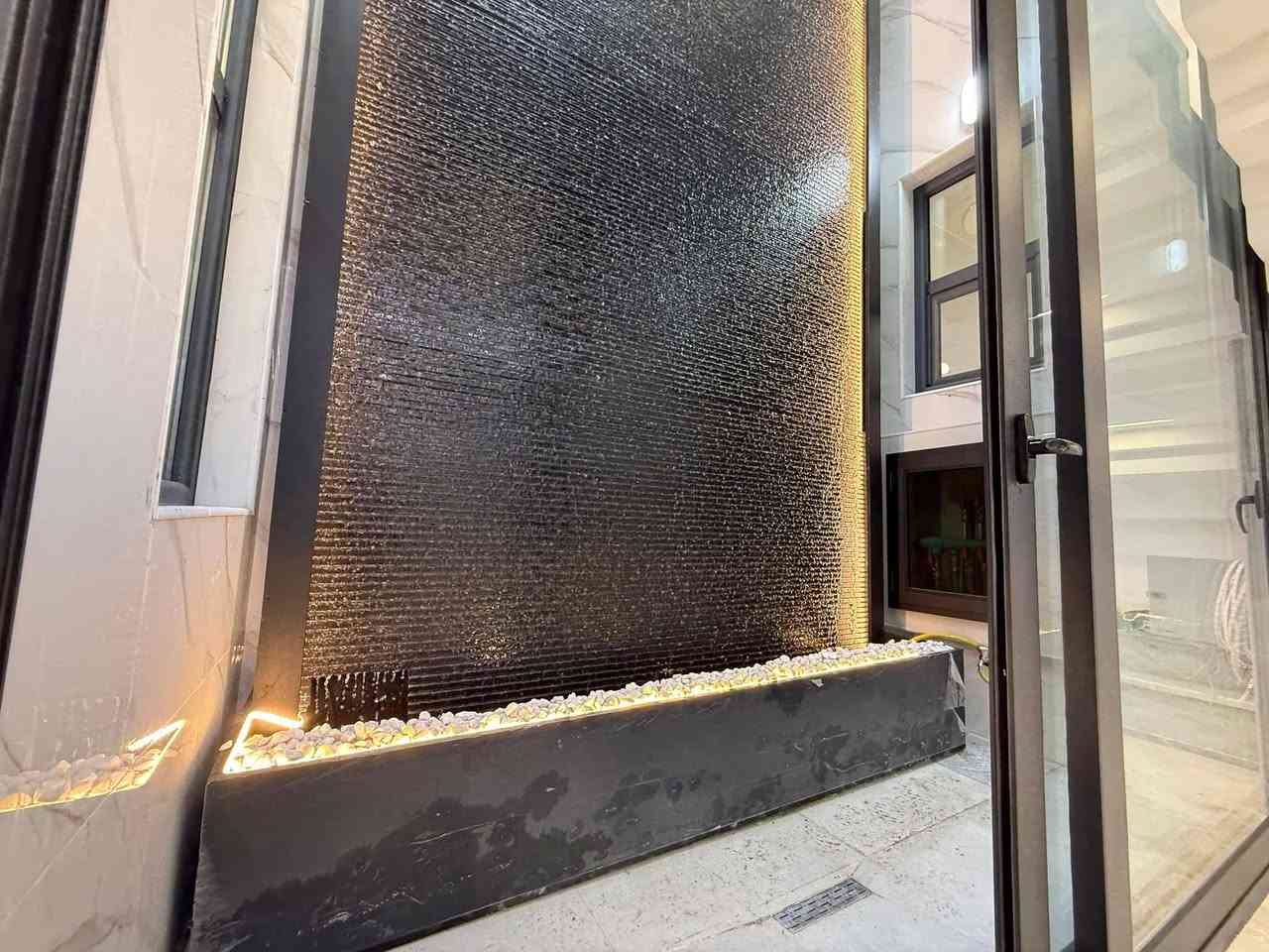 ‏‎‏دار للبيع او المراوس في النجف الاشرف
حي السلام
مساحه الدار  ٢٠٠ م 
شارع ٢٠
قرب مدينة الالعاب

‏‎  للاستفسار مراجعة مكتب العطاء للوساطه العقاريه في حي الجامعه شارع ابو حكمت مجاور باقر مول 
او الاتصال 
‏‎*********** (يتوفر واتساب)
