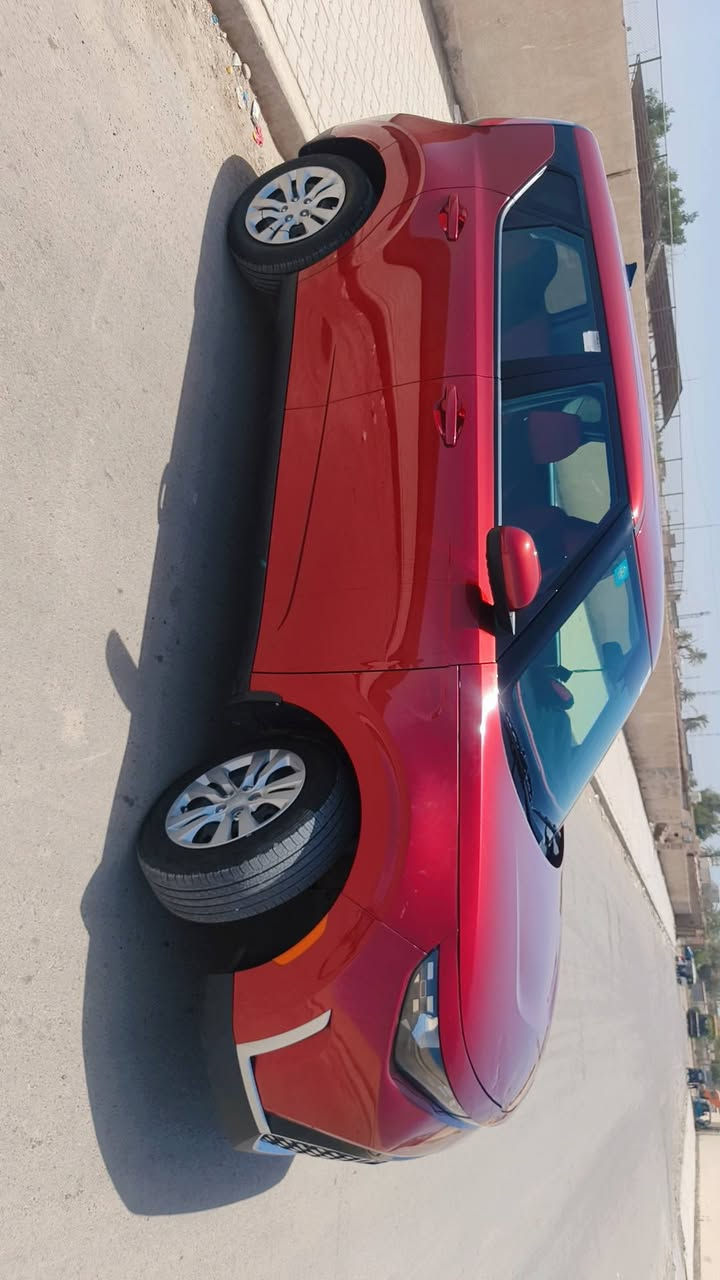 🚗 Kia Soul 2025
كيا صول 2025

, رقم بغداد 
▪️ ماشيه 12.000 ميل فقط
دخول جديد 

✨ المواصفات:
محرك 2000 دوش
✔️ نص فول 
✔️ ،شاشه +
✔️ كامره + مانع نزلاف 
✔️ مثبت سرعة + تحديد مسار  
✔️ شحن وايرلس+

🚗 الحادث:
كما موضح بالصور، تبديل جاملغ نفس اللون اصلي 
الإيرباك بردة وستيىرن طاك  

📍المكان: بغداد – المحمودية  
📞 ***********
*********** 
السعر 152 وبي مجال قليل
