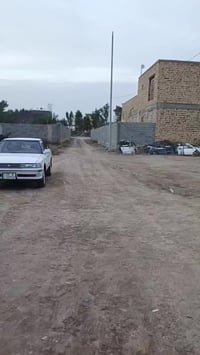 ورحمه الله وبركاته بيت للبيع مساحه 340 البناء 170 والباقي حديقه 170 بي...