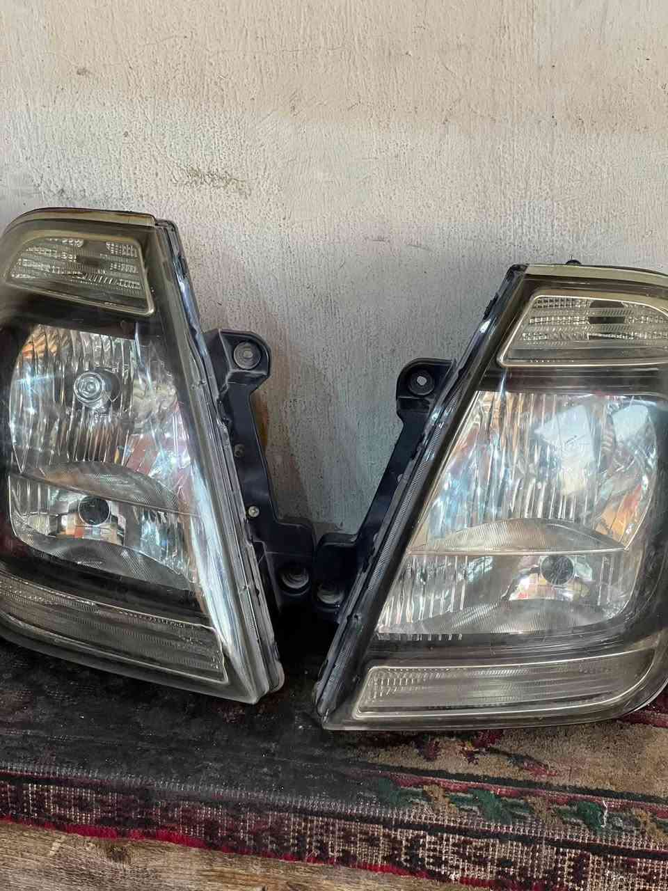 ليتات مال ٢٣ وبك لايتات كلهن ب 14٠ ***********
