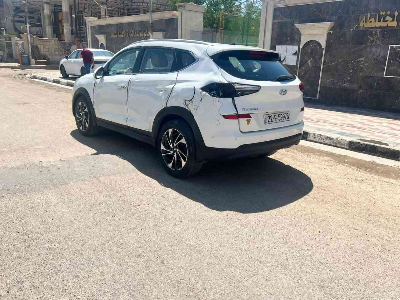 توسان موديل ٢٠١٩ رقم اربيل خليجي بيها حادث صفحة يسرا كما موضح بالصورة قبل حادث كانت مكفوله تباع عل حادث سعر ١٤٣  وبيها مجال شراي مكان بغداد الاتصال *********** بغداد, العراق
