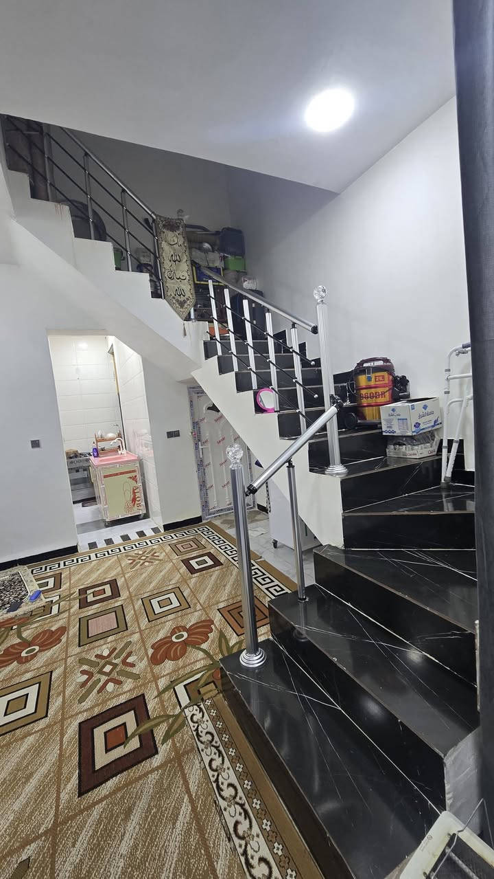 بيت البيع  زراعي سند 25
العنوان التقيه الثالثه #قرب   مجمع الروان النموذجي شارع 12
المساحه 100
الواجهه 5
النزال 20
البيت 
غرفه
استقبال
صاله عدد 2
مطبخ 
مجمعات صحيه طابقين***********
واتساب ***********  مراجعه مكتب 🏢 العاصمة للعقارات والمقاولات العامه العنوان الديوانية ام الخيل ساحه الاحتفالات قرب البلديه الجديده*********** واتساب
