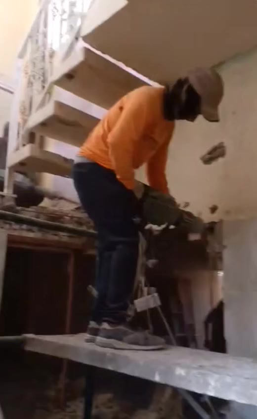 سلام عليكم كادر تفليش سقوف جدران ارضيات قلع شتاكير قلع ارضيات تفليش ربطات تكشير جدران تطليع انغاد حادله ارضيه قفاز ارضيه كتر جدران كاصوصه صب كافه تفليش رقمي ابو يزن *********** ثاني بي وتساب نهأيته ٦٠ ***********
