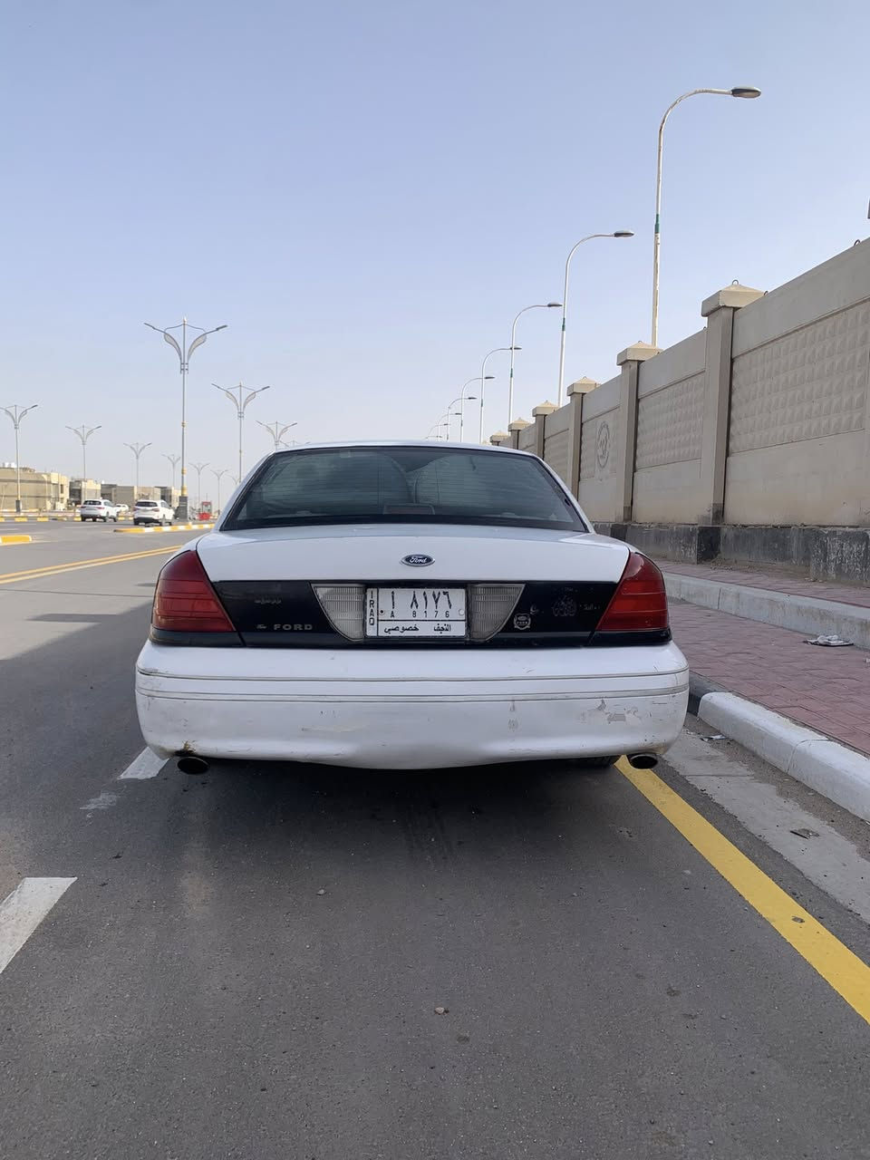 سلام عليكم فورد فكتوريا2004
رقم نجف مشروع وطني مو مال مزاد 
50$ 

‭0781 284 5648‬
