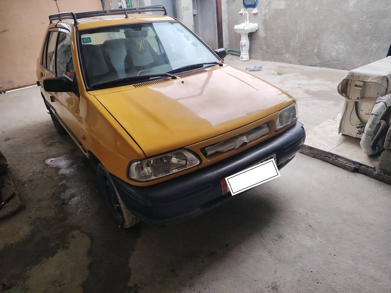 السلام عليكم.
سياره سايبه للبيع المكان كربلاء 
موديل 2018
 سنويه ل2029
 بيه صبغ وباردات قليل،
مكينه بيه اشويه تبخير،
سياره جديده،
بيه منضومه غاز
تحويل ثاني يووم
رقم واسط ومالك السياره بكربلاء
حداديه جديده
السعر ٤٥ ورقه
الرقم ***********
