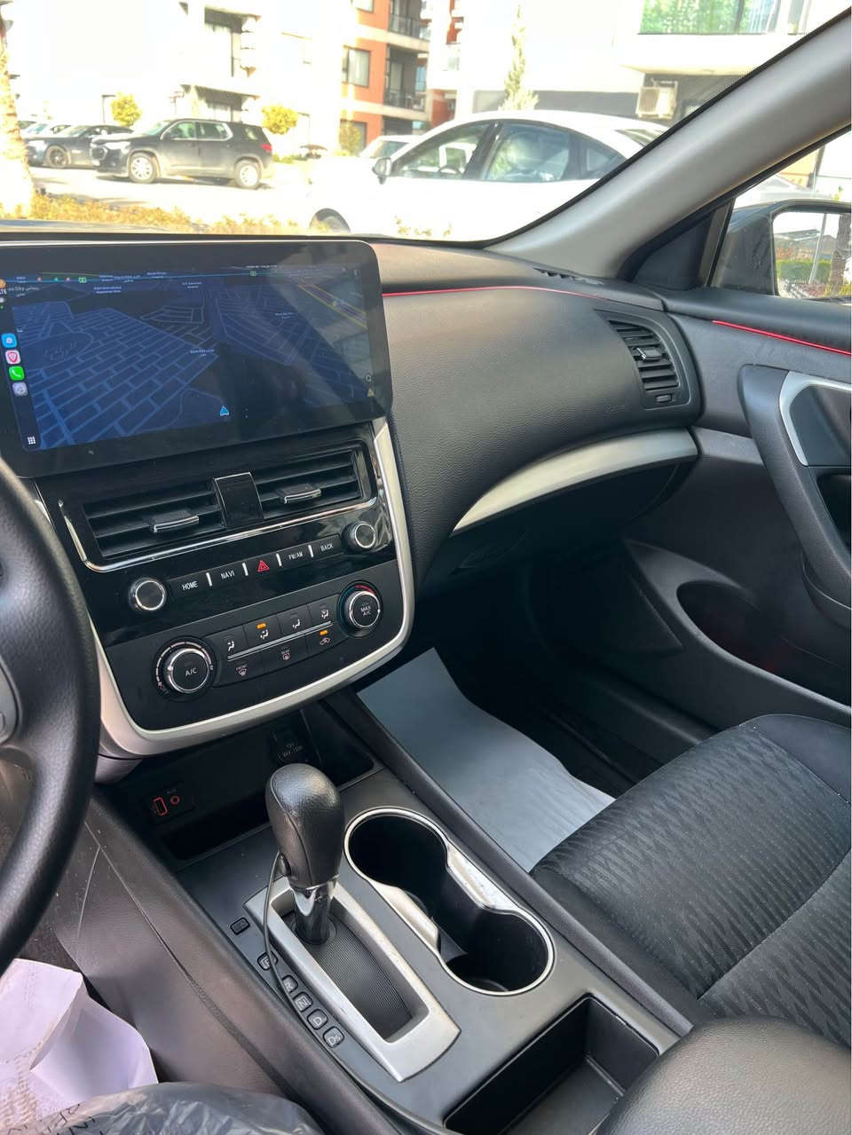 نيسان التيماي ٢٠١٨ حيسابكه كلينه s بەلام فول دسکاریە بەشرتی تقە و رقه  بەو شەرتە ئەیفرۆشم هەرعيبه كو ١٠٠$ لو فريده ده م هه مو  شتی تازەیە سواربە و باژۆ بە ناوی خۆشمەوەیە
*********** أربيل, العراق
