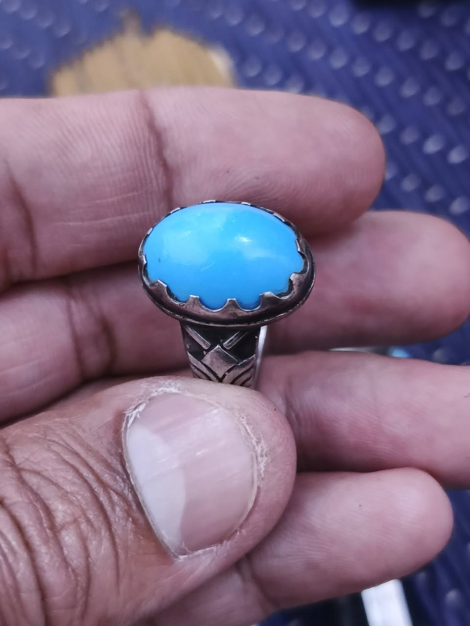 رضوي قياس 19 سعر 35 الف مكاني مدينة الصدر  ***********
