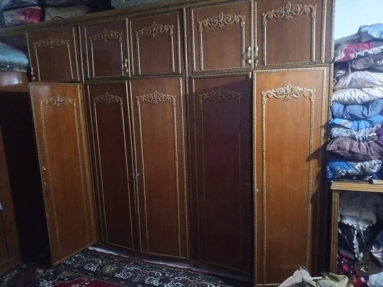 السلام عليكم كنتور للبيع كنتور نضيف مستعجل ع البيعه مكاني سبع اقصور شارع ابو علي يده مكسرات عوزه اقفاله  سعره 100وبي مجال ***********
