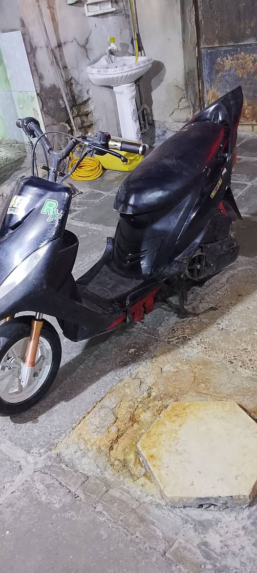 سلام عليكم
ماكس عدله للبيع السعر 350 وبيها مجال حك الجيه 
مفتوحه شلعه ومعدل سلف هندر 
مكان ناصريه مركز 
رقمي ***********
