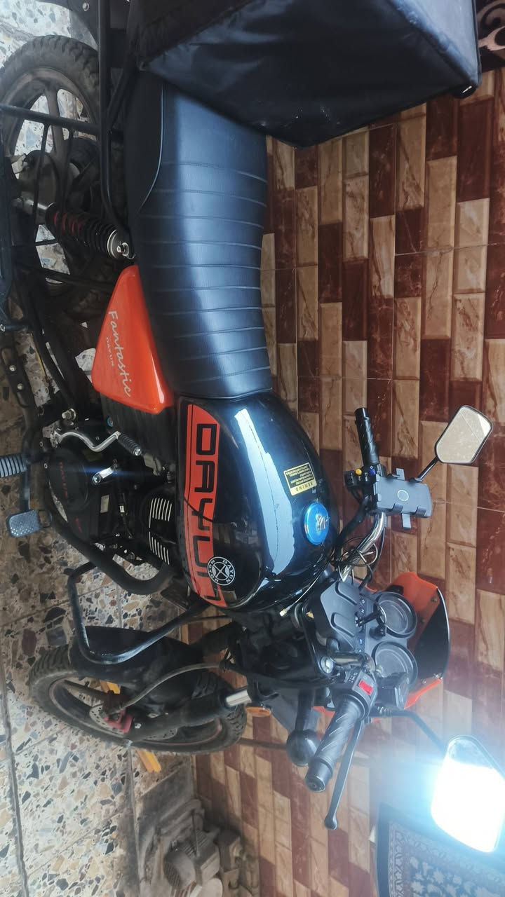 سلام عليكم دراجة دايوان جبلي موديل 2025 بعدها زيرو  رقم اربيل وسنوية ب اسمي السعر المطلوب مليونين و 700 قابل للتفاوض مكاني بغداد الحبيبية الهاتف *********** ما متواجد ع الفيس
