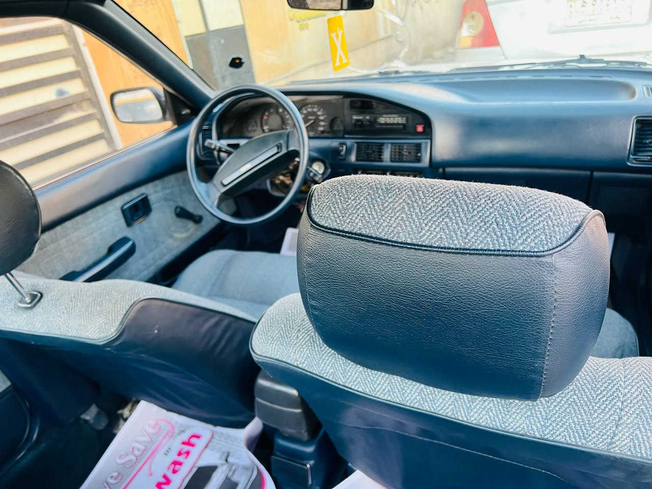 السلام عليكم 

للبيع كورولا موديل 1990 رقم بغداد انكليزي هزه جديده مجدده لغاية 2030 تحويل ثاني يوم 

كير عادي محرك ابلادي مكفولات 

سياره جديده و مكفوله كفاله صبغ الشركه 

حداديه جديده خلفي امامي كهربائيات كله شغاله على وضع شركه تبريد تدفئه شغالات سياره ابلاديه جديده 

السعر 75 بيهه مجال شراي اتصل فقط 

***********
