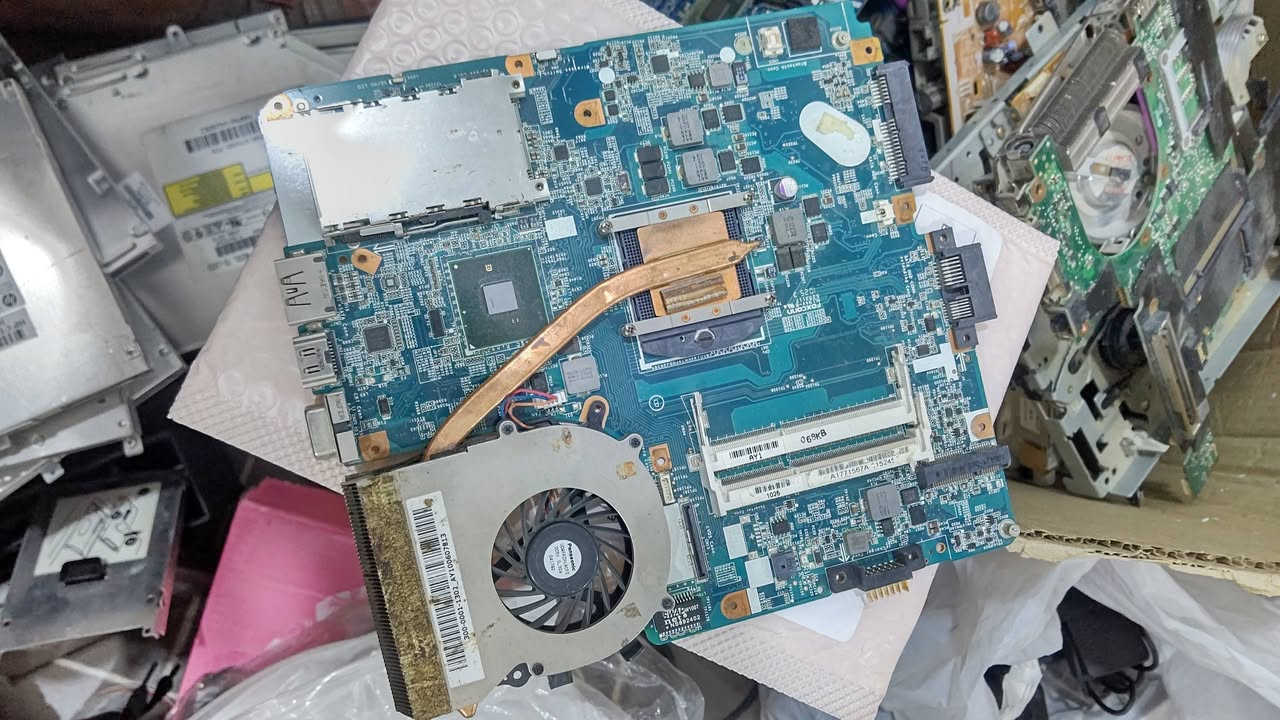 بوردات لابتوبات شلع على 5 القطعة


**إذا كنت صاحب هذا الإعلان وتريد حذفه لأي سبب، رجاءا أرسل رسالة إلى الدعم الفني**