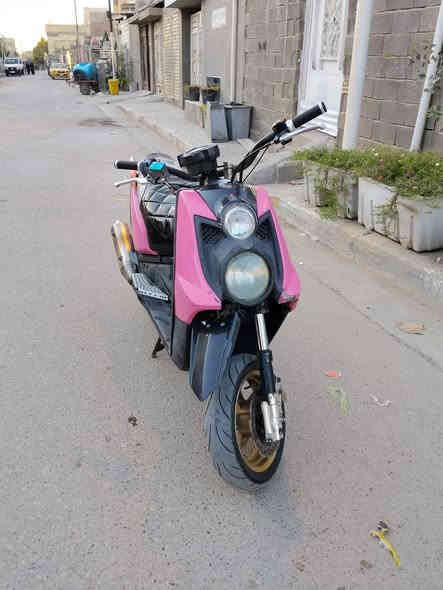 السلام عليكم حبايب دراجة سكنس جبلي للبيع مزودة وبيهة غراض هواي صالنصة رياضي كلجات صدر خلفي وامامي رياضي ويالة رياضي ستيرن عريض ستان صفح رياضي دراجة حلوة مكينتهة مفتوحة بس لا تنقيص ولا تبخير السعر 950 وبيهة مجال ما متواجد بل  خاص استفسار *********** مكاني بل عبيدي
