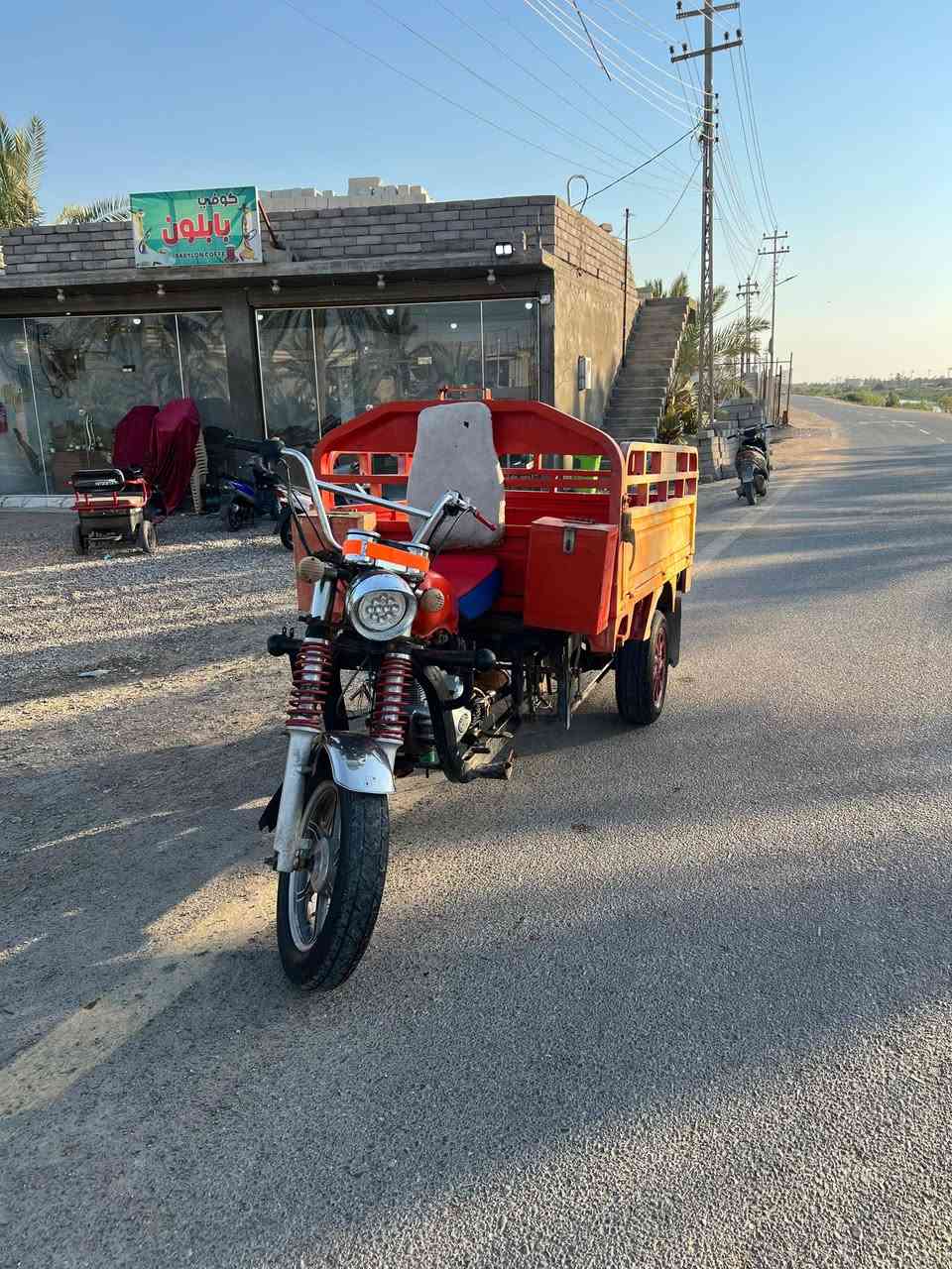 السلام عليكم ستوته جمره فحل مديل 18 نضيفه مرتبه ستوته مال بيت مامتعوبه اوراق اصولي مكان قضاء المدينه السعر مليون وميه وبيها مجال بسيط للشراي
المو شراي لايتعبني 
خاص ماكو هاذ رقم راعيها
***********
 السلام عليكم ستوته جمره فحل مديل 18 نضيفه مرتبه ستوته مال بيت مامتعوبه اوراق اصولي مكان قضاء المدينه السعر مليون وميه وبيها مجال بسيط للشراي
